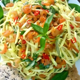 GỎI XOÀI TÔM KHÔ